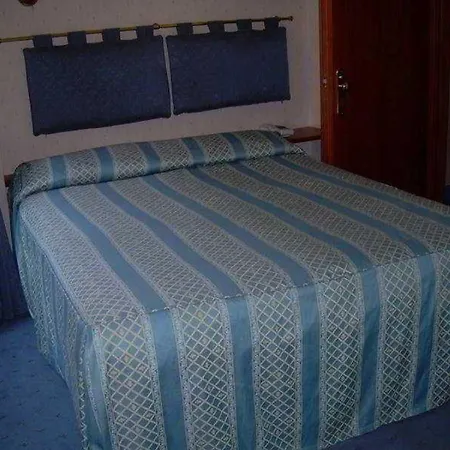 Paris 3* Róma