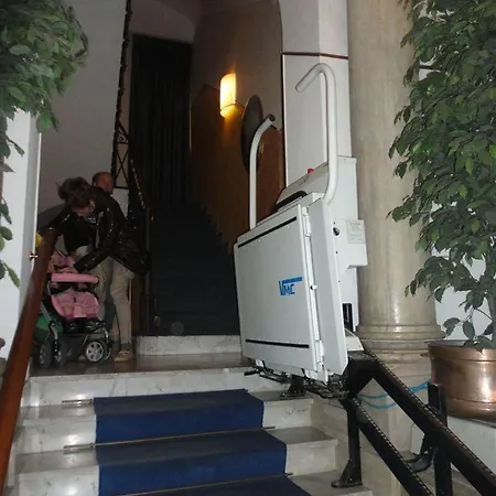 Szálloda Paris 3*