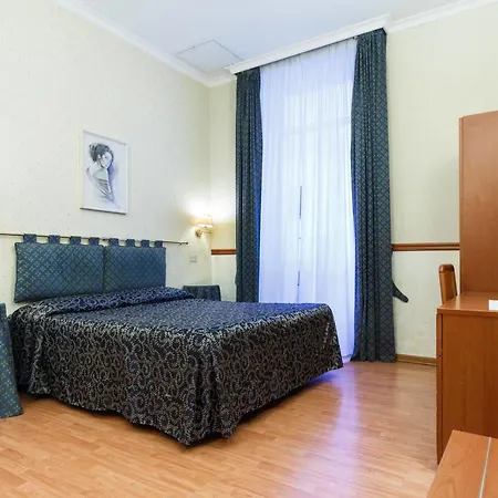 Paris 3* Róma