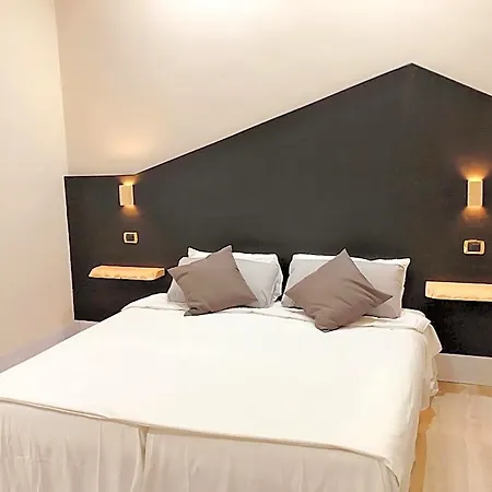 Paris 3* Roma
