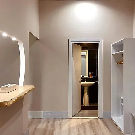 Paris 3*