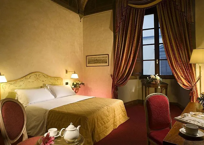 Hotel Paris 3*
